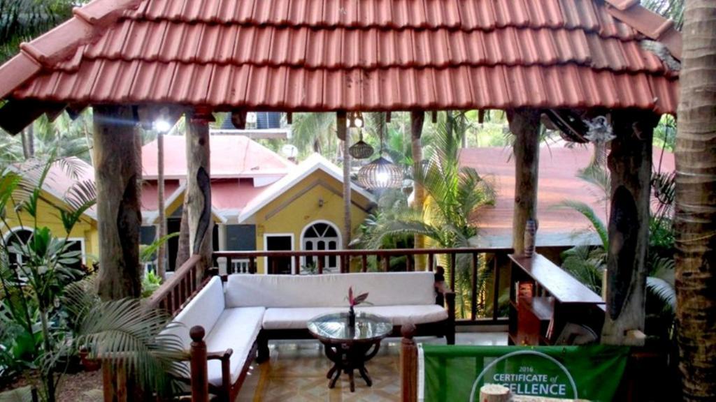 Bella Anand Resort Vagator Exterior photo