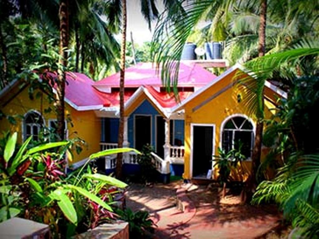 Bella Anand Resort Vagator Exterior photo
