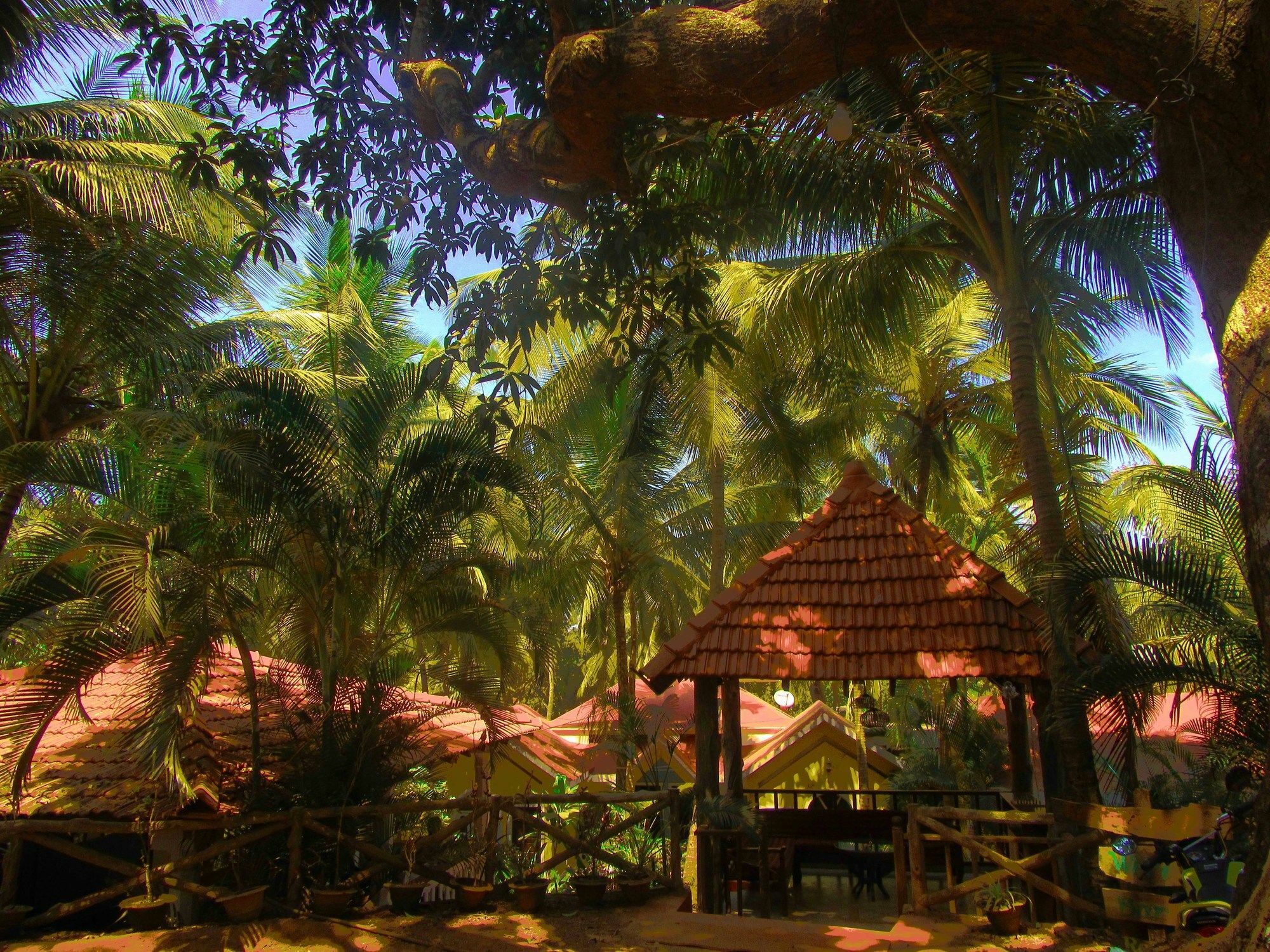 Bella Anand Resort Vagator Exterior photo